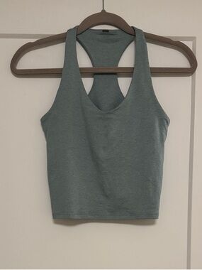 Vuori Halo Performace Crop Tank 2.0 Size Small in Sea Spray Heather